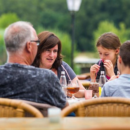 Oostappen Vakantiepark Hengelhoef NV Aan de Wolfsberg Exterior foto