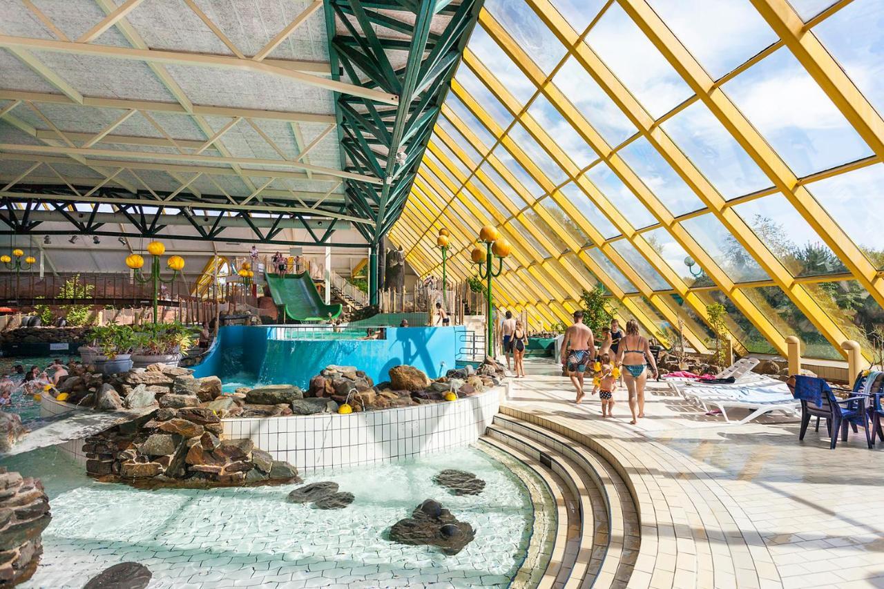 Oostappen Vakantiepark Hengelhoef NV Aan de Wolfsberg Exterior foto