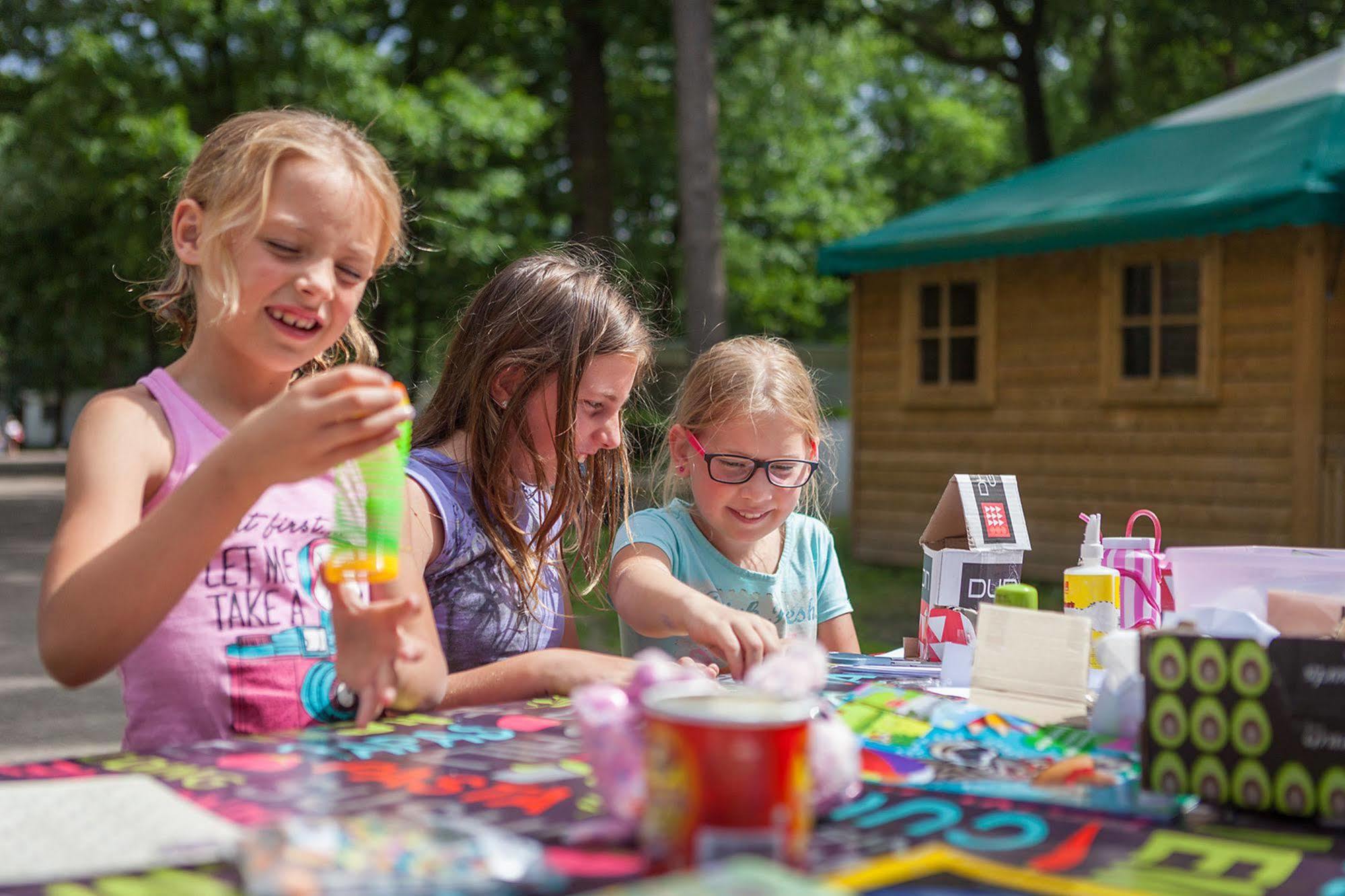 Oostappen Vakantiepark Hengelhoef NV Aan de Wolfsberg Exterior foto